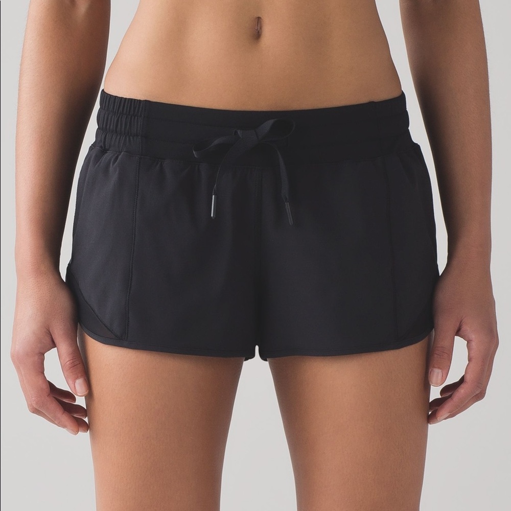 lululemon hotty hot short